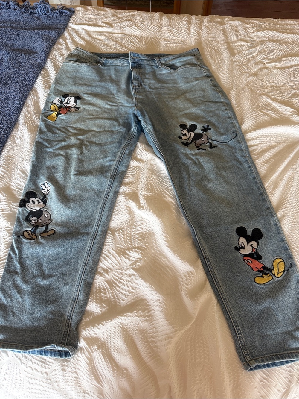 Disney Women’s Light Blue Mickey Mouse Embroidered Jeans